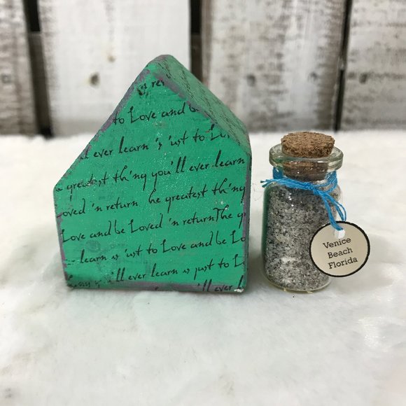 Little Wooden House by the Beach Handmade Painted - Picture 3 of 14